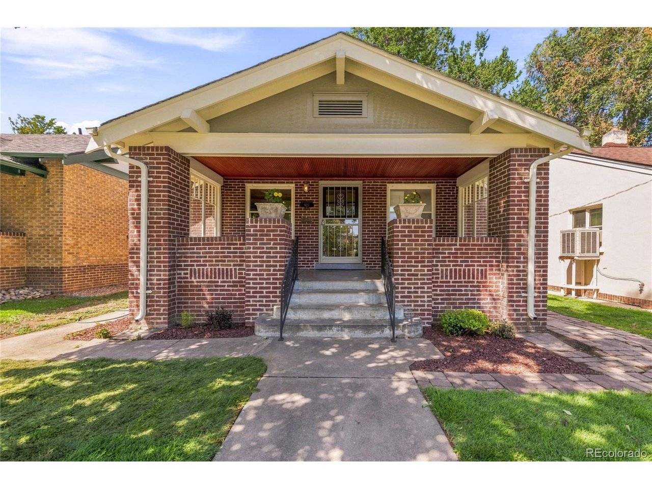 827 Harrison, Denver, CO 80206