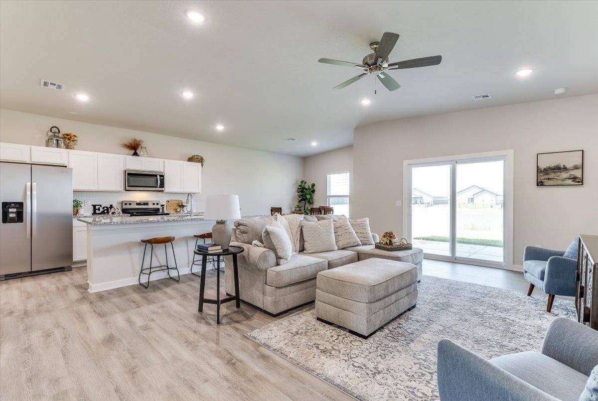 11581 W Scarlett Ct, Maize, KS 67101