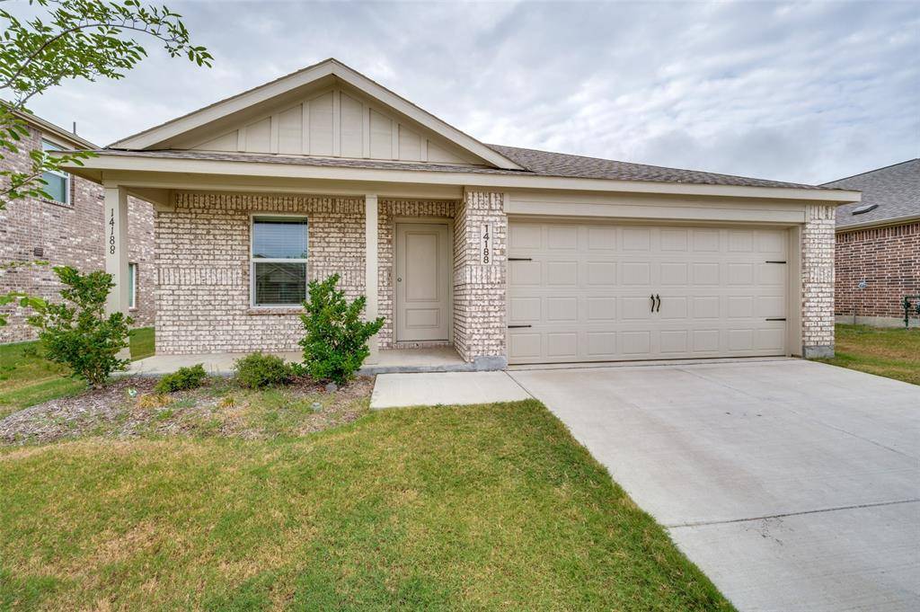 14188 Golden Bridge Drive, Pilot Point, TX 76258