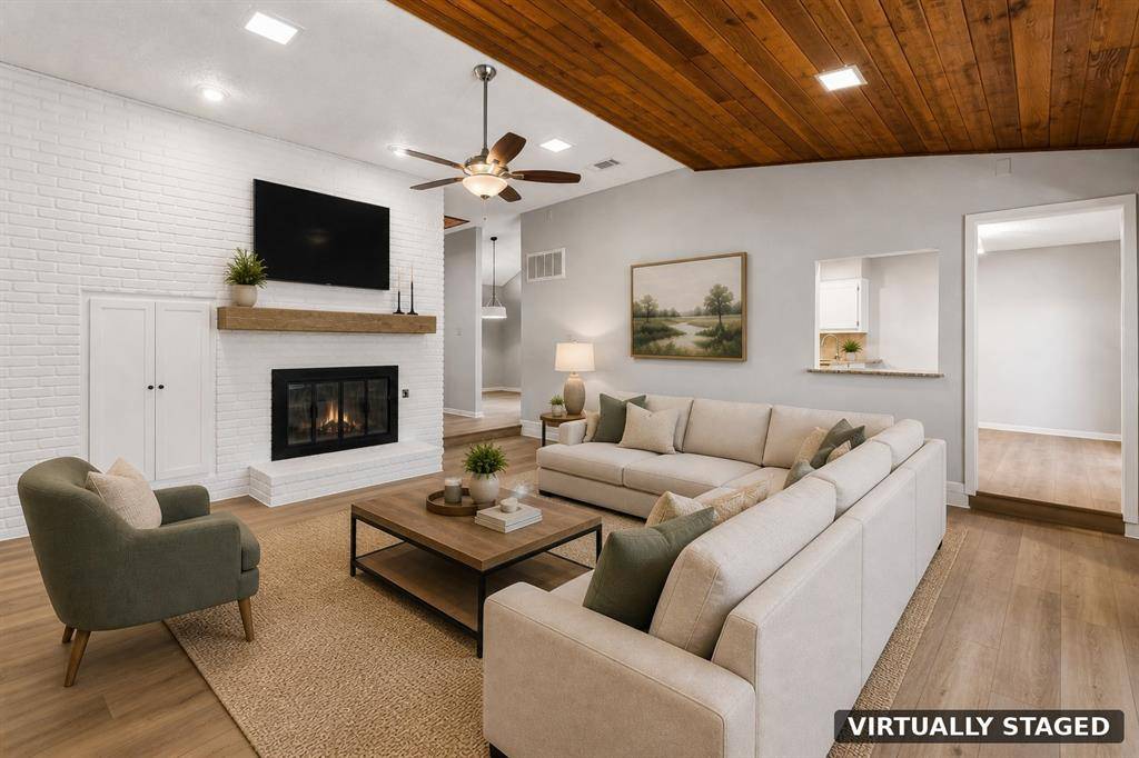 5 Shannon Court, Richardson, TX 75082