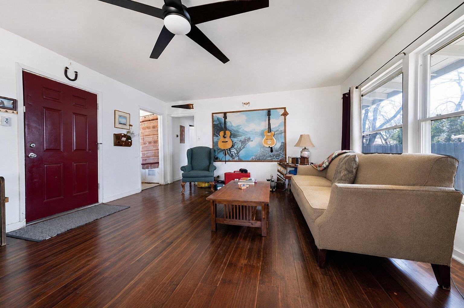 936 Cheatham ST, San Marcos, TX 78666