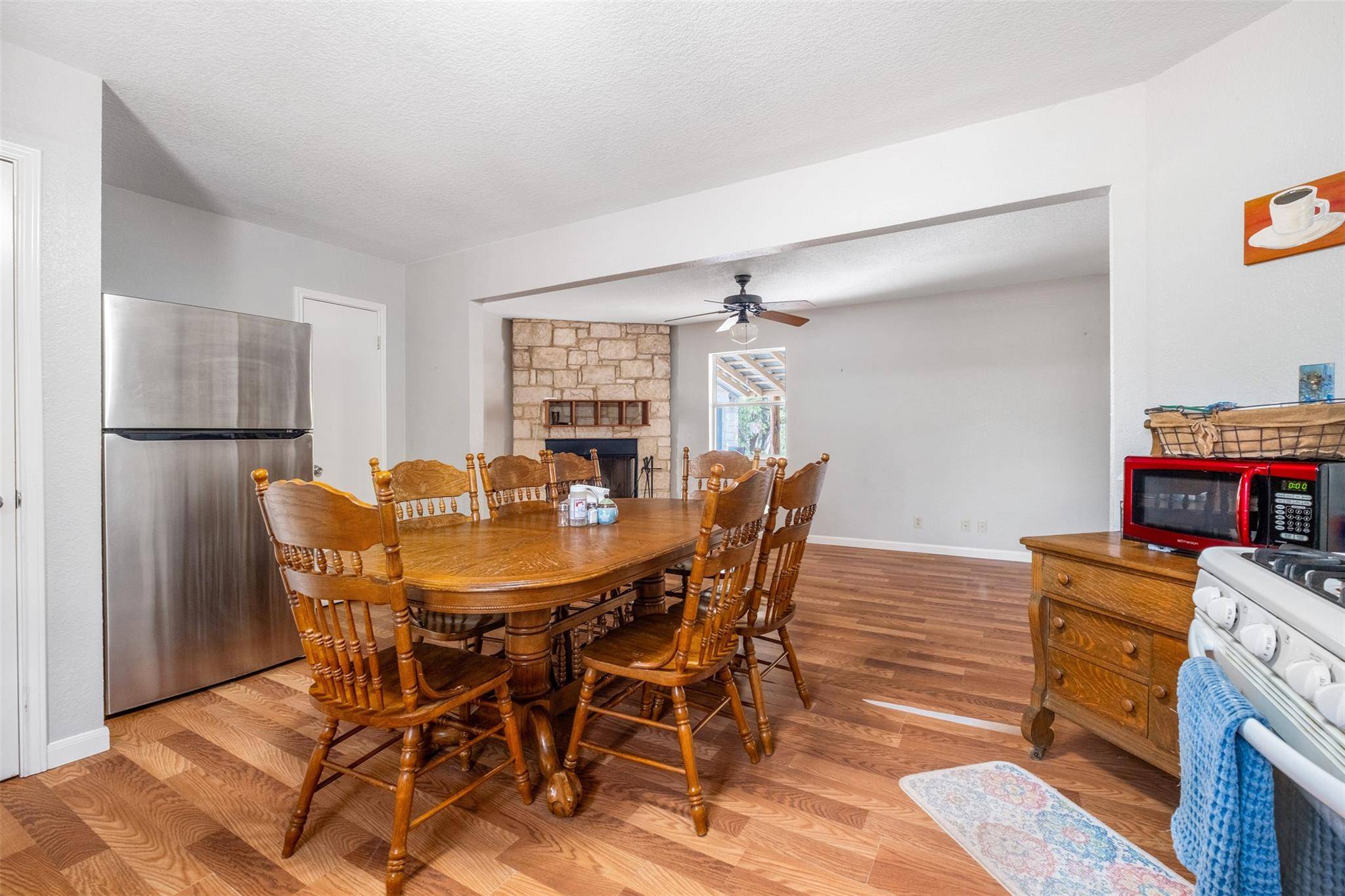 434 Mt Olive RD RD, Cedar Creek, TX 78612