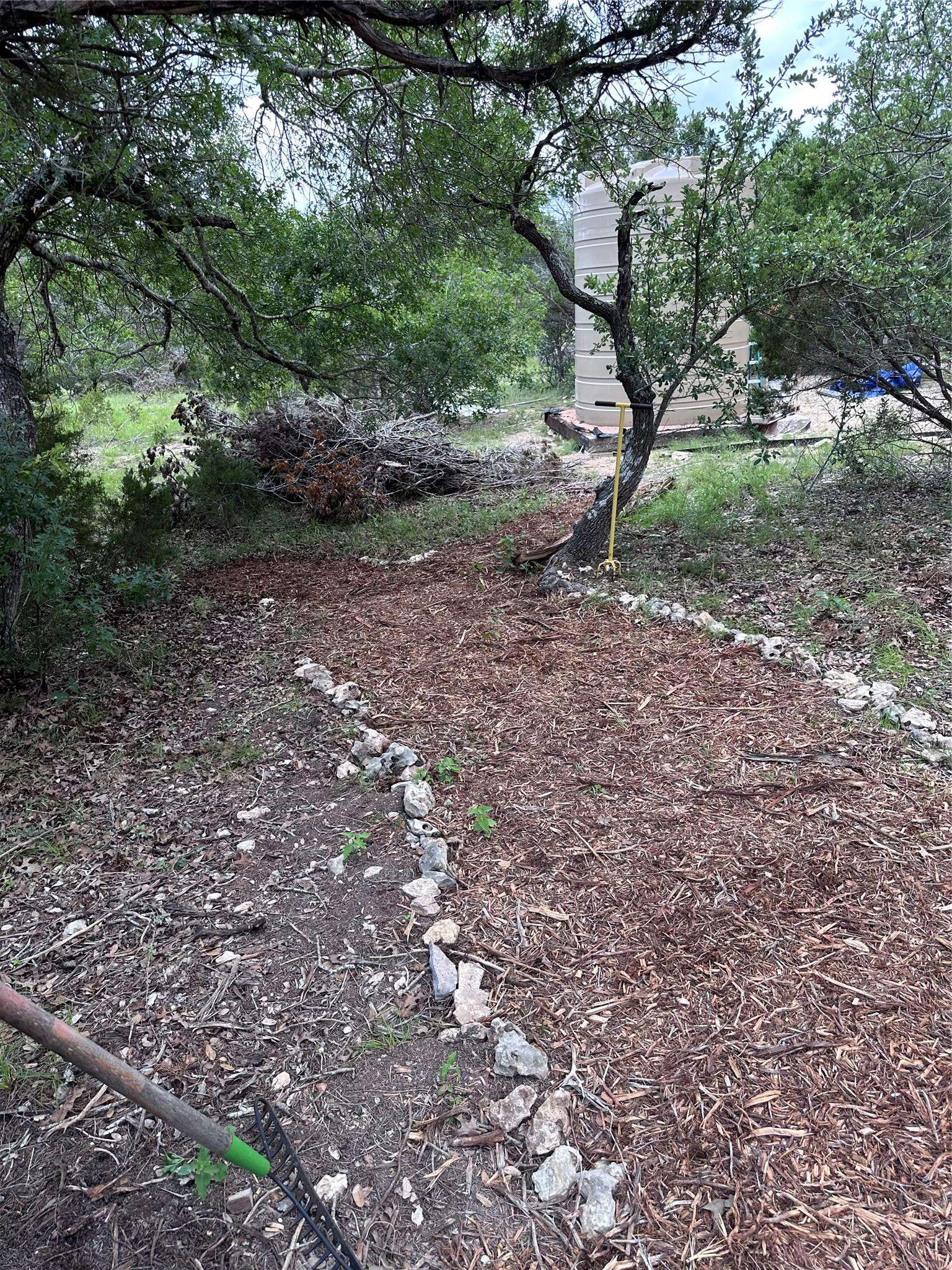 417 Prochnow RD, Dripping Springs, TX 78620