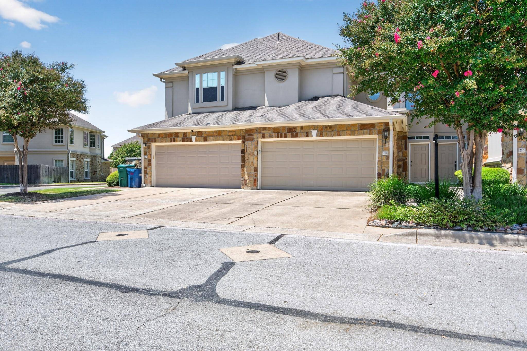 1101 E Parmer LN #217, Austin, TX 78753