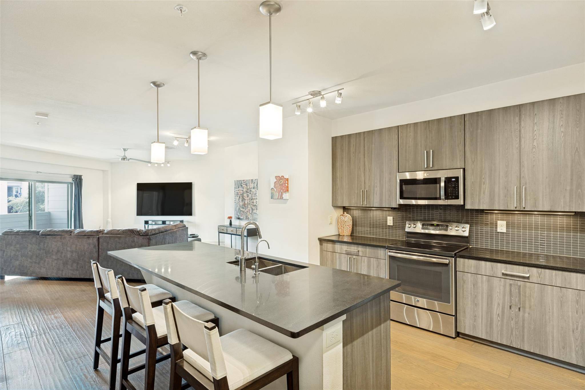 3600 S Lamar BLVD #210, Austin, TX 78704