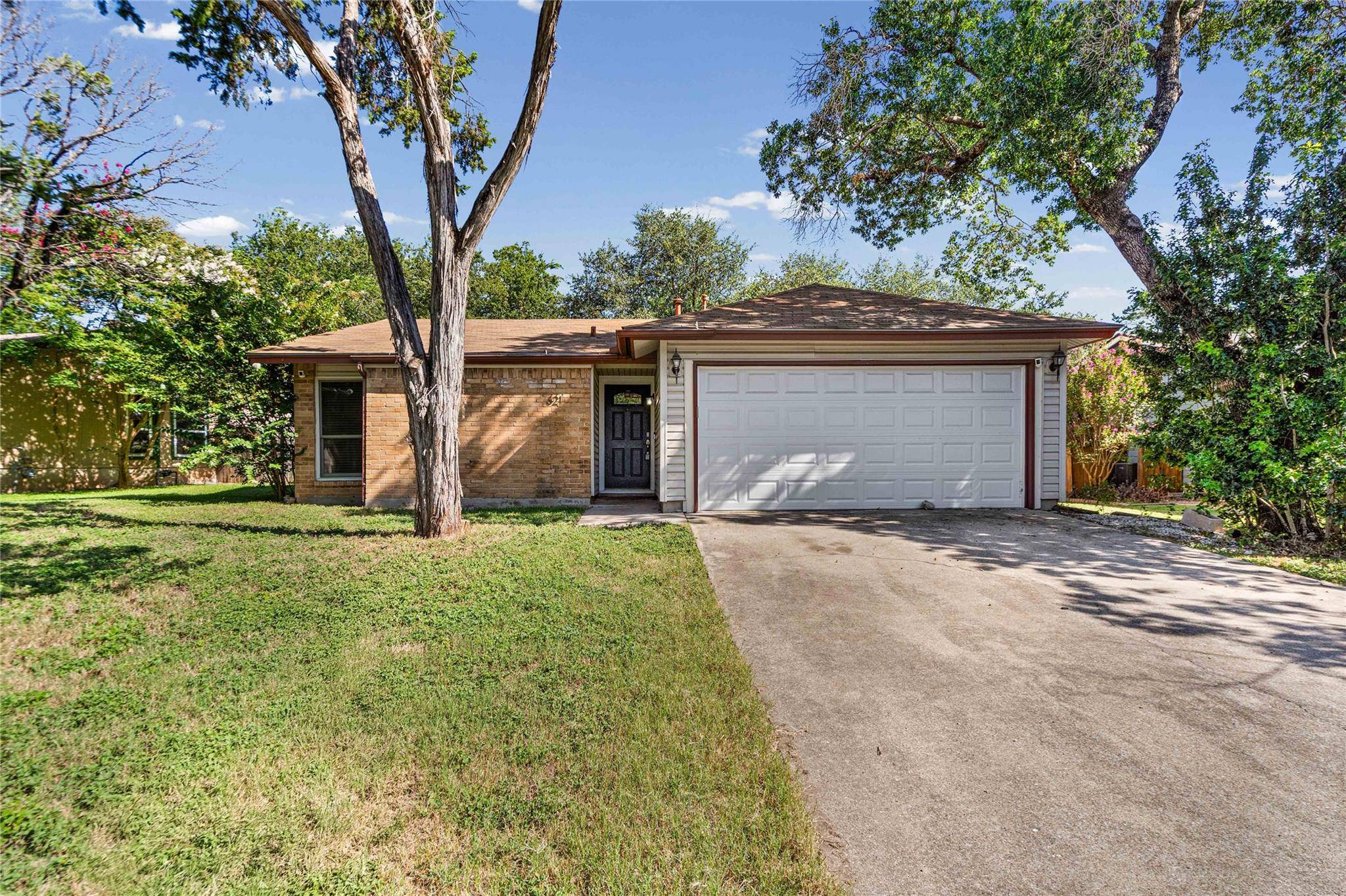621 Russet Valley DR, Cedar Park, TX 78613