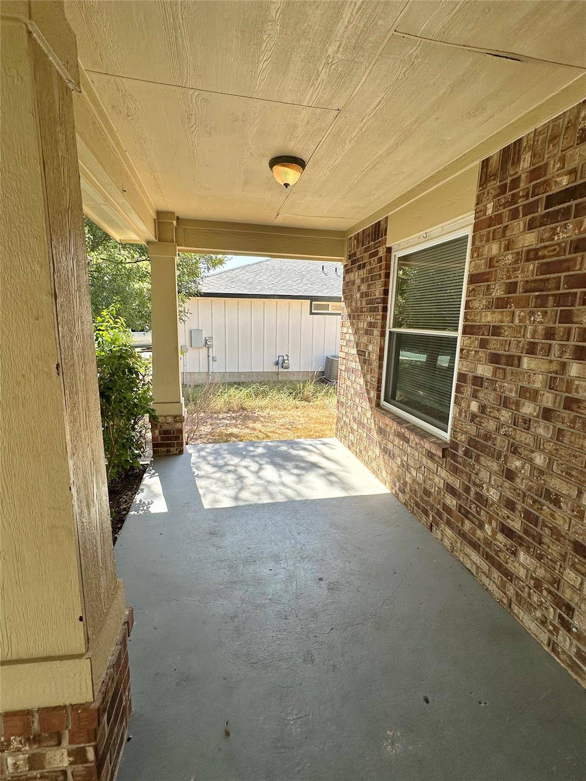 6913 Sabrina DR, Austin, TX 78747