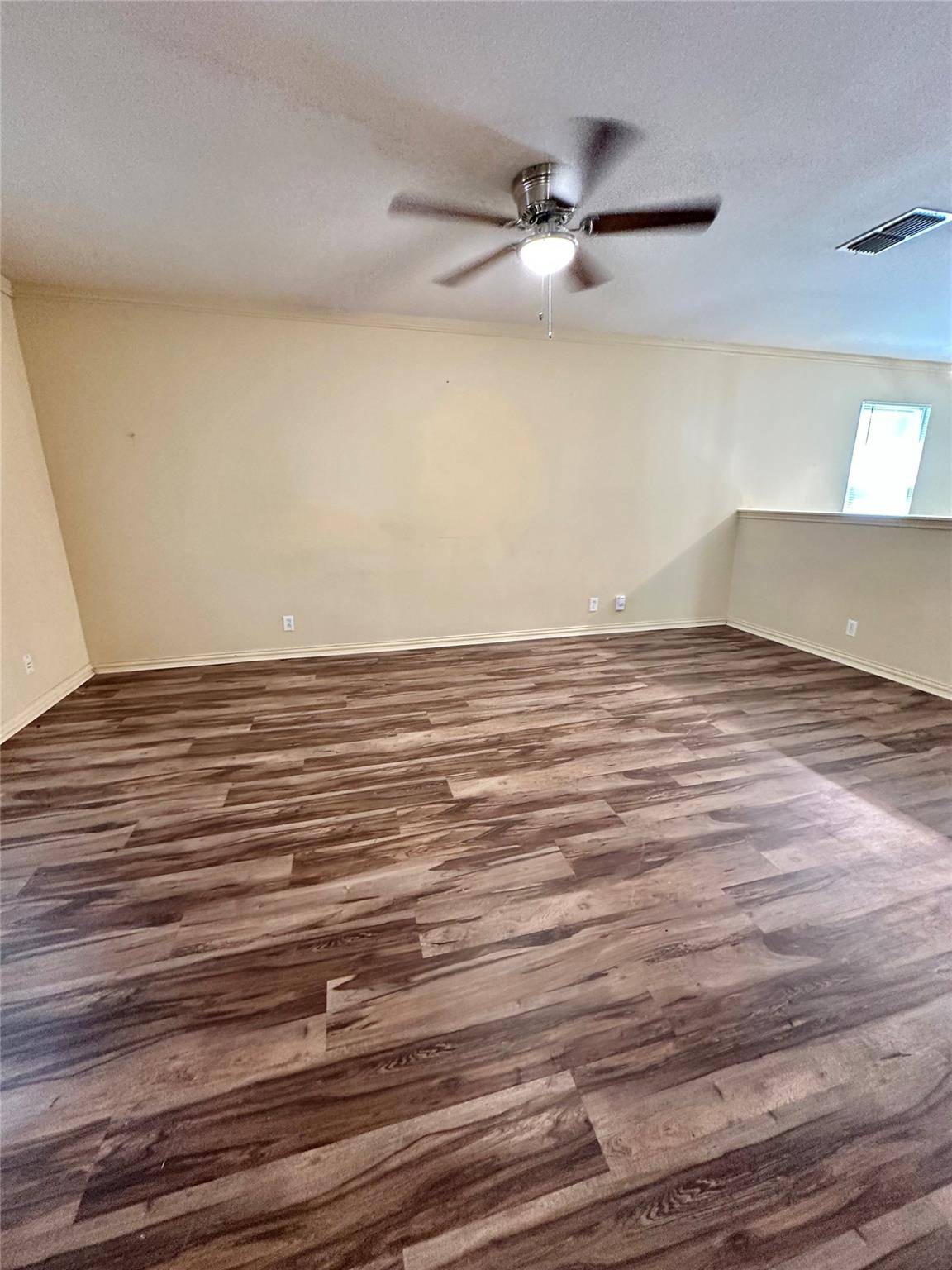 6913 Sabrina DR, Austin, TX 78747