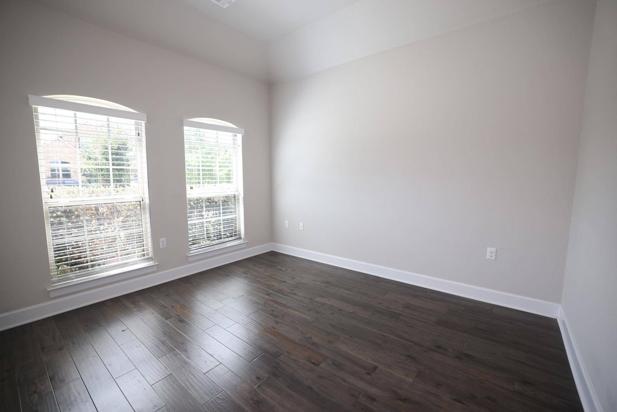 5301 Ponte Tresa DR, Austin, TX 78738