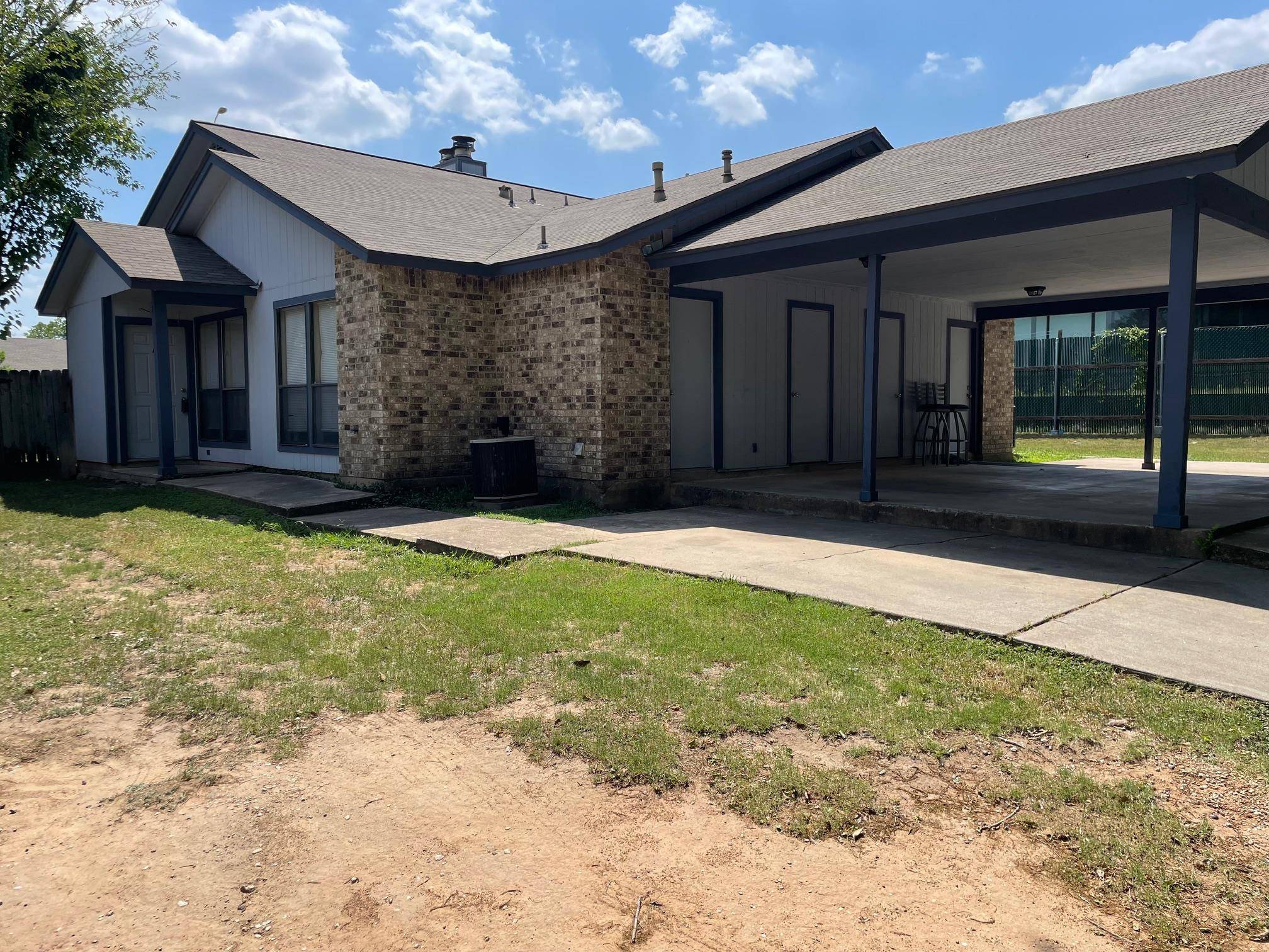 318 W William Cannon DR #A, Austin, TX 78745