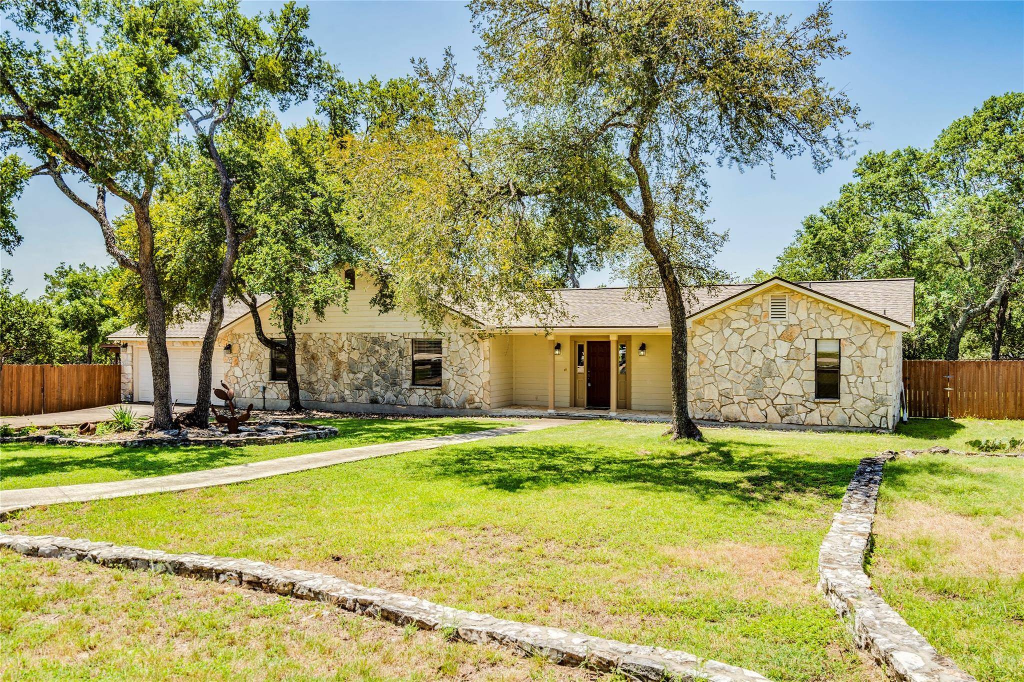 20 Saddle Rock RDG, Wimberley, TX 78676