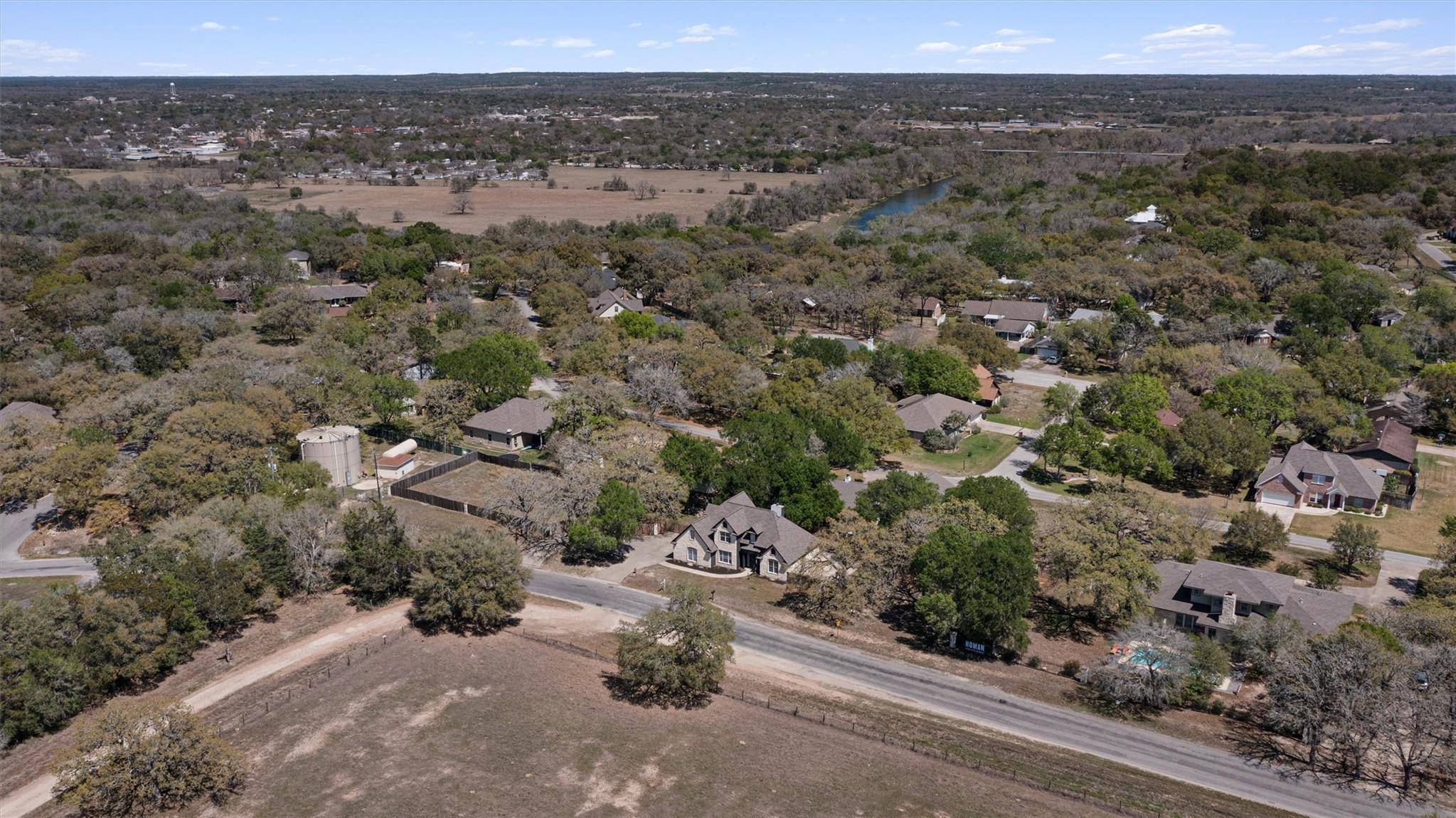 312 Country Club DR, La Grange, TX 78945