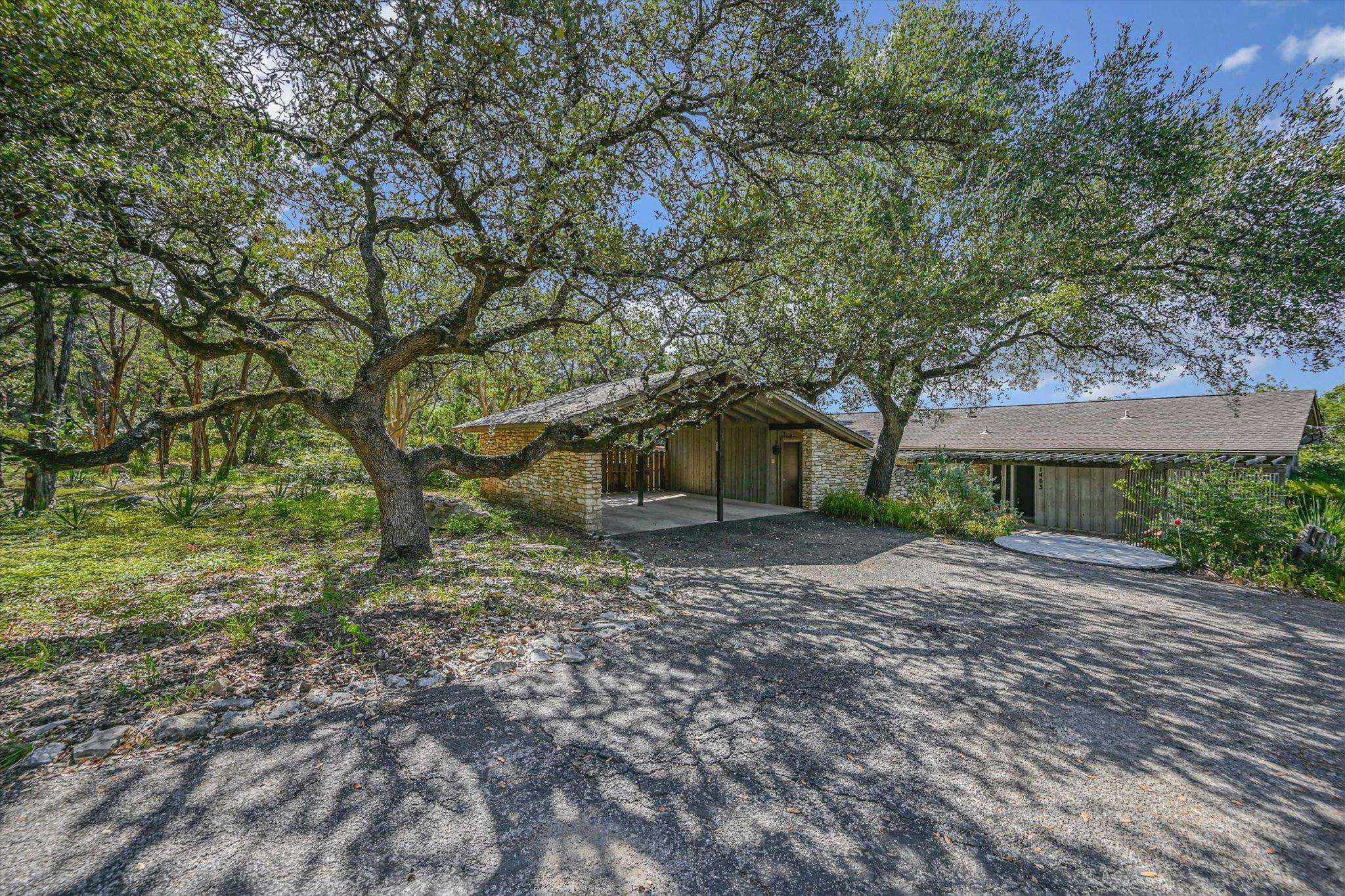 1403 Redbud TRL, West Lake Hills, TX 78746