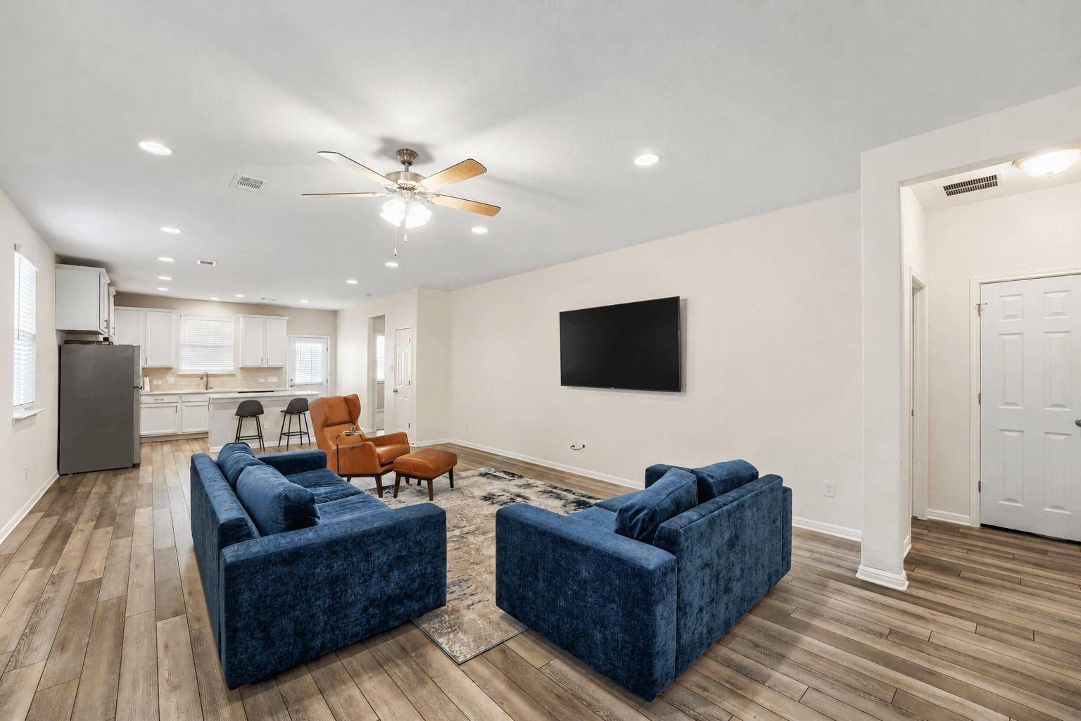 12104 Tolson DR, Manor, TX 78653