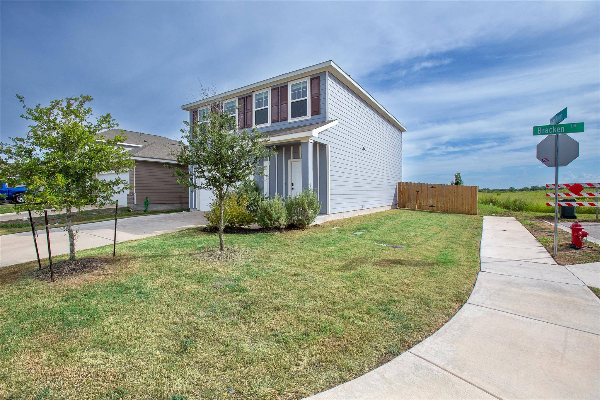 195 Bracken LN, Maxwell, TX 78656