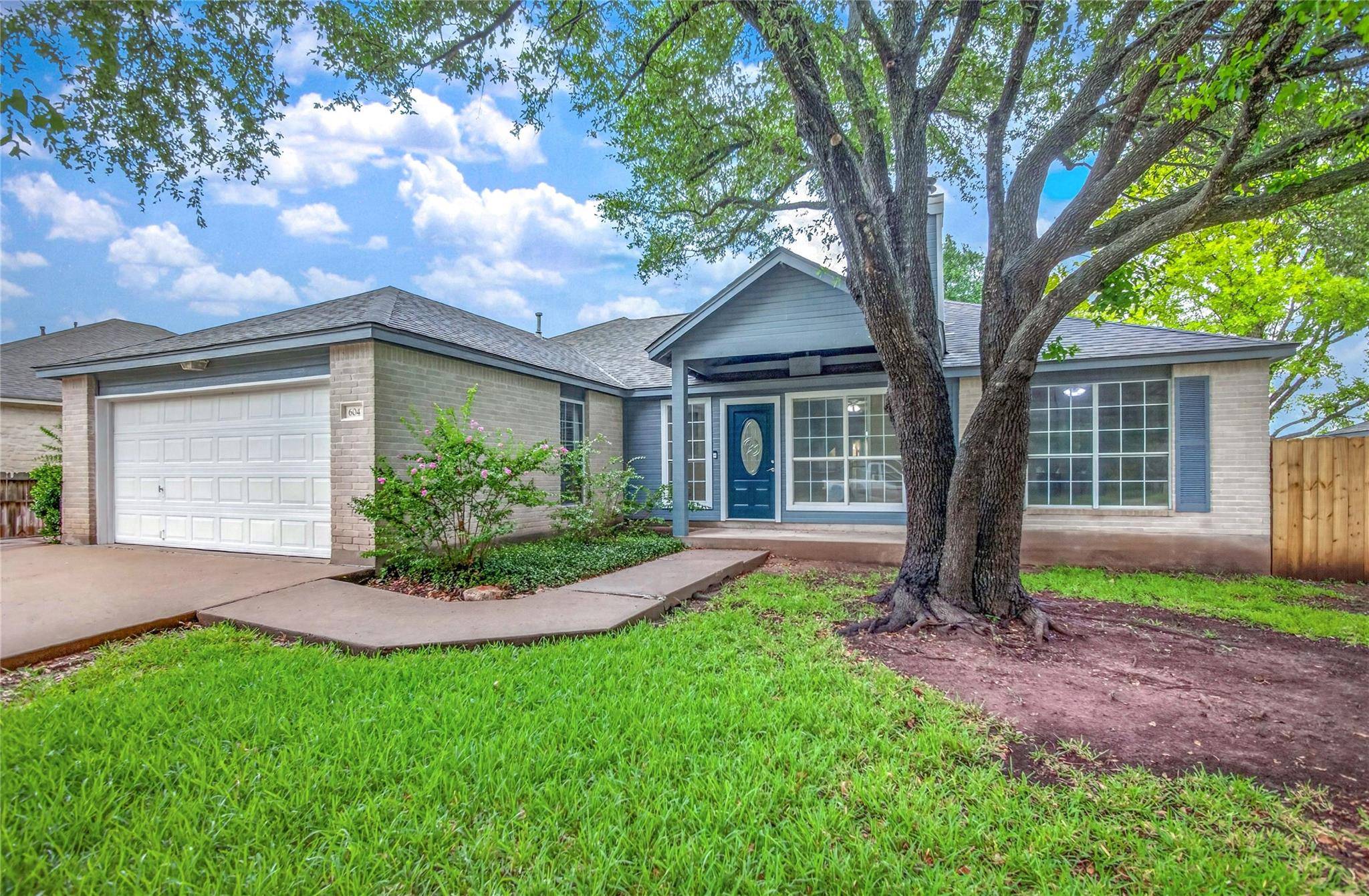 604 Greenslope CIR, Pflugerville, TX 78660