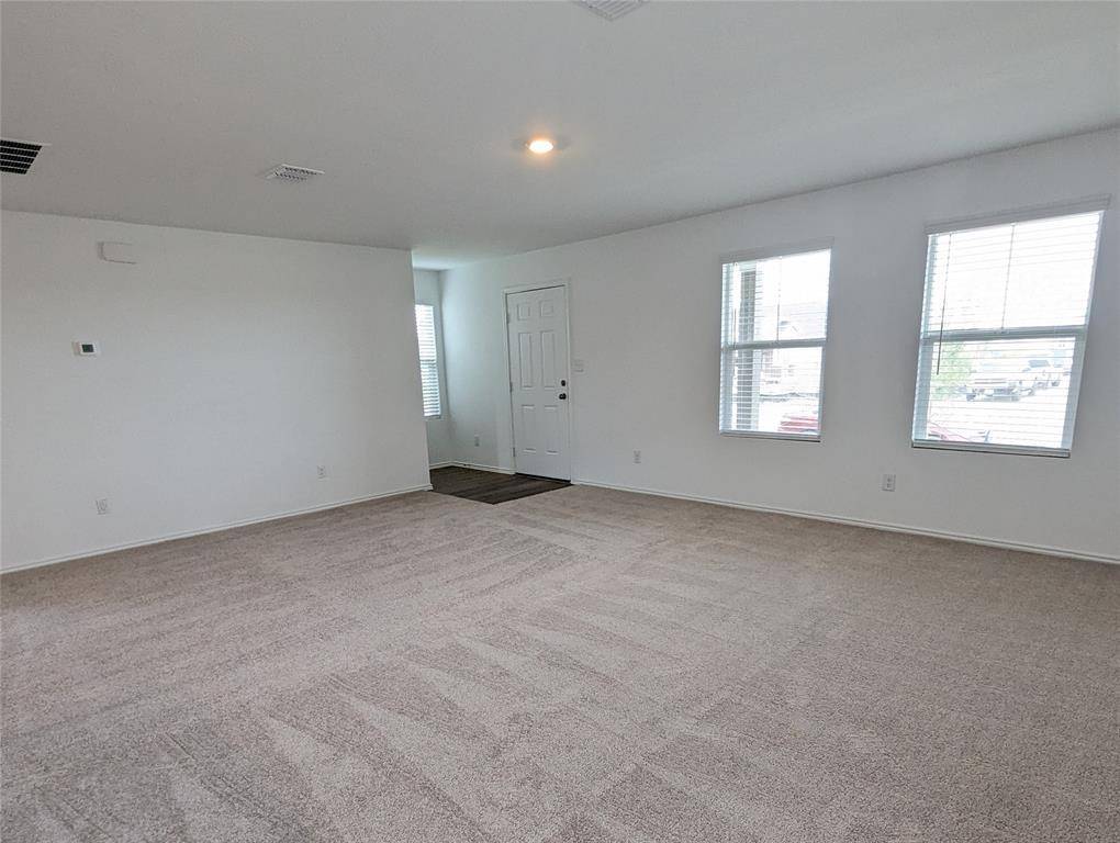 152 Avre LOOP, Kyle, TX 78640