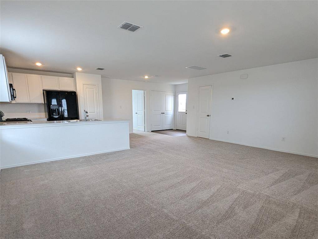 152 Avre LOOP, Kyle, TX 78640