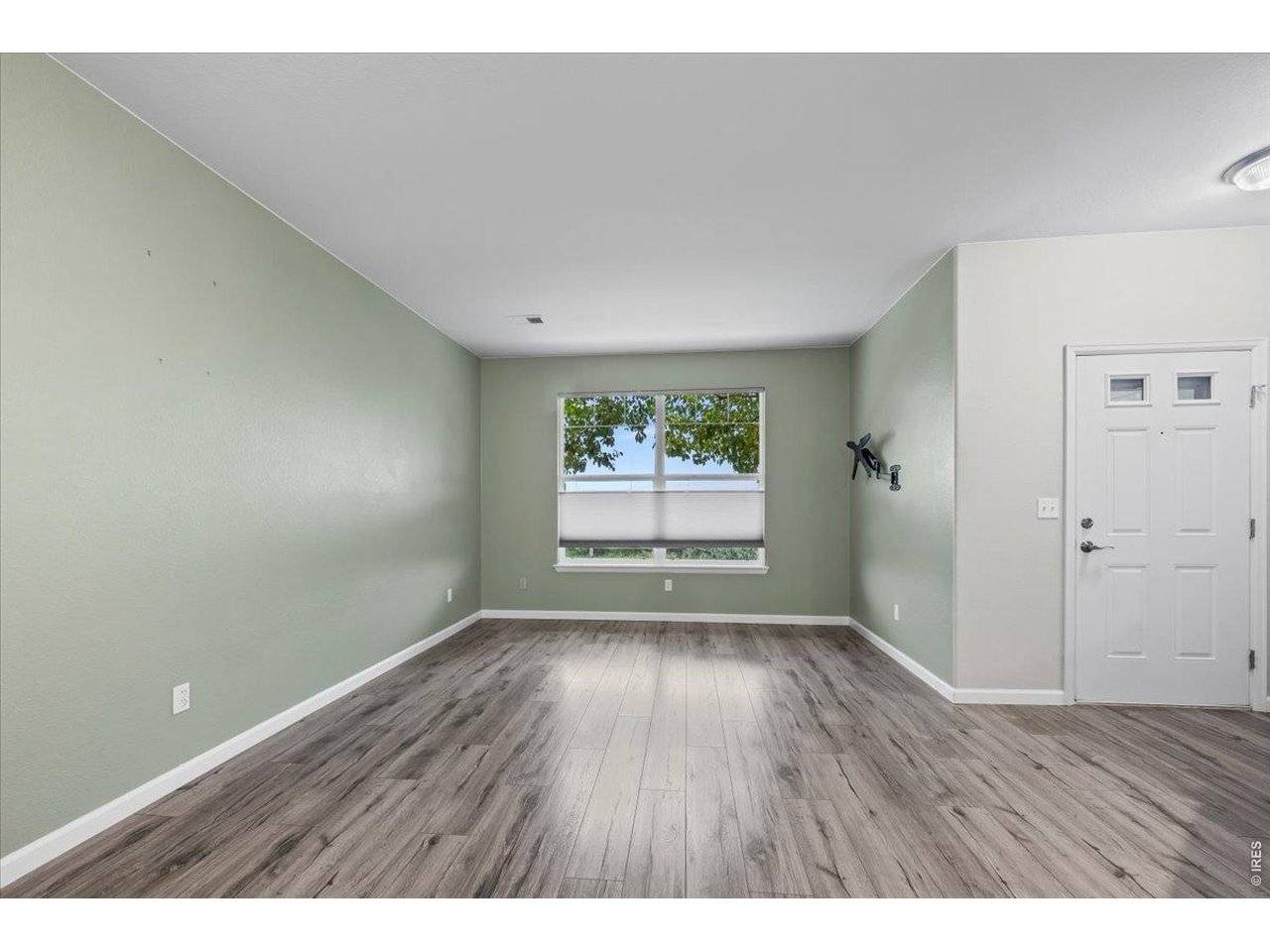 10449 Paris #203, Commerce City, CO 80640
