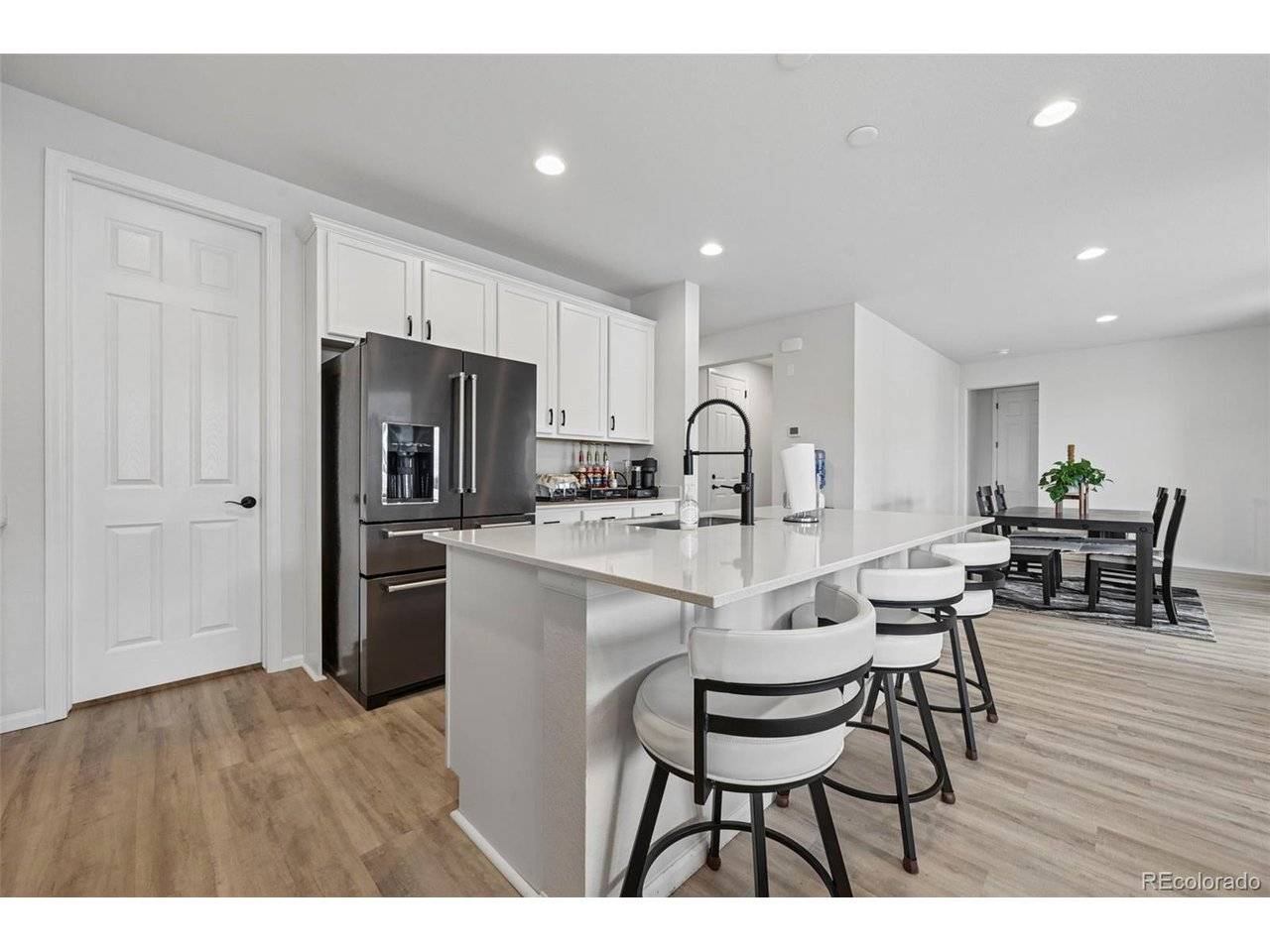 3964 Haleyville, Aurora, CO 80019