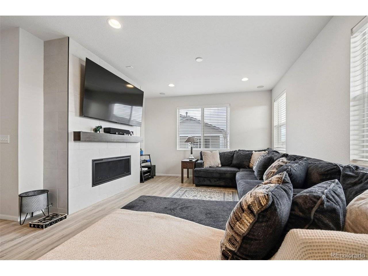 3964 Haleyville, Aurora, CO 80019