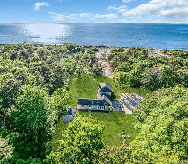 3651 Soundview AVE, Peconic, NY 11958