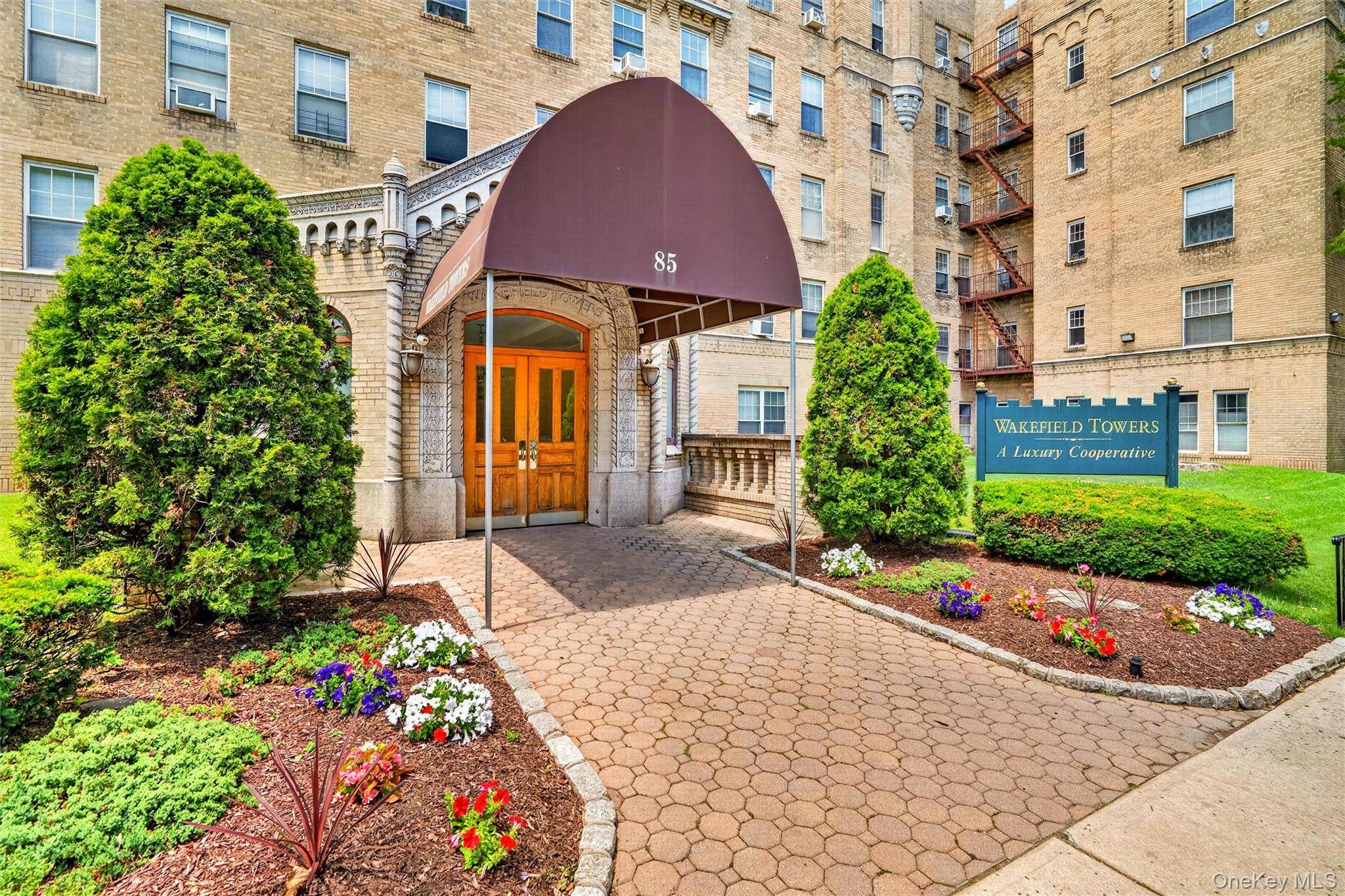 85 Bronx River RD #4A, Yonkers, NY 10704