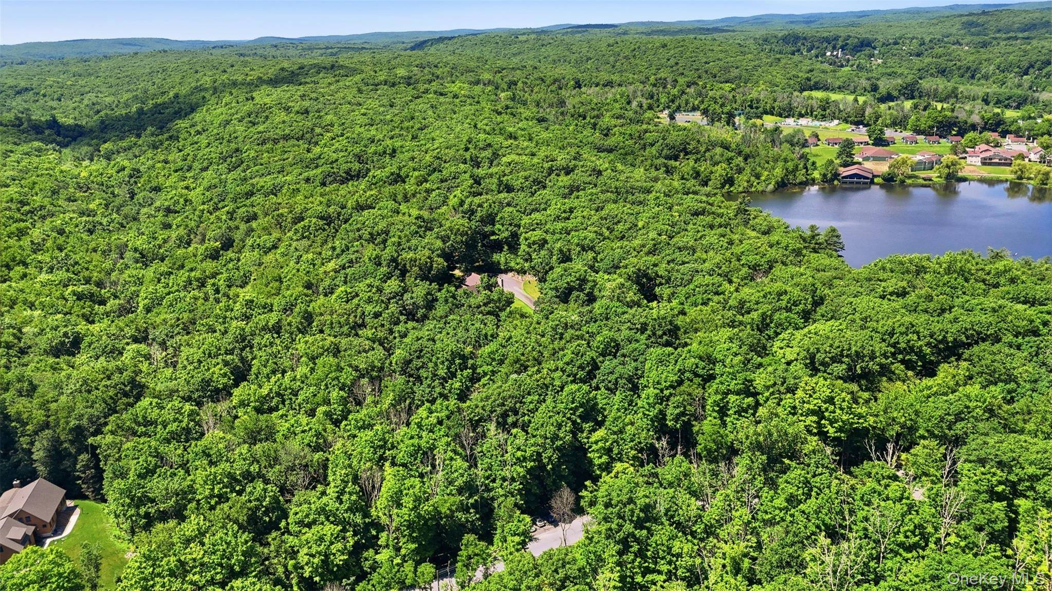 68 Bowen RD, Warwick, NY 10990