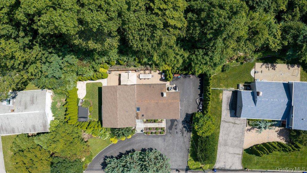 457 Pinebrook BLVD, New Rochelle, NY 10804