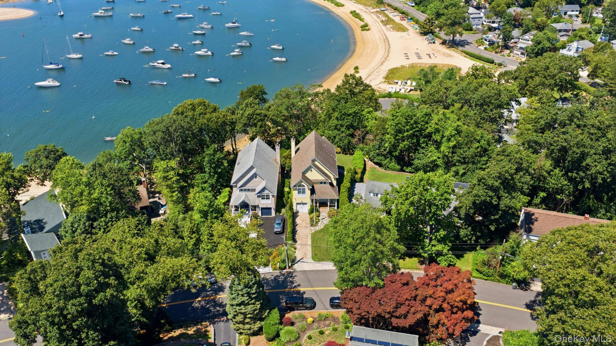 114 Eatons Neck RD, Northport, NY 11768