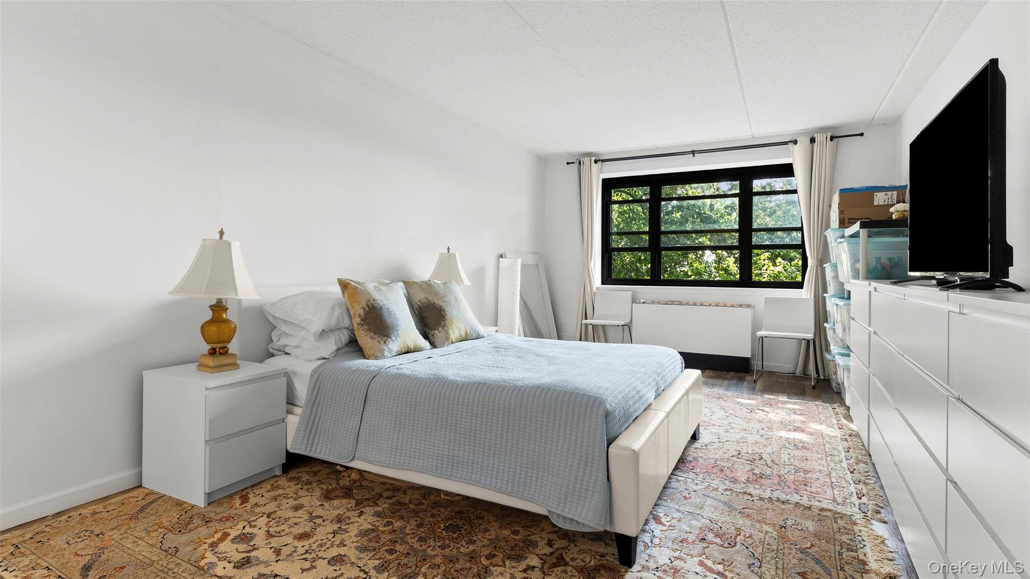 1376 Midland AVE #404, Bronxville, NY 10708