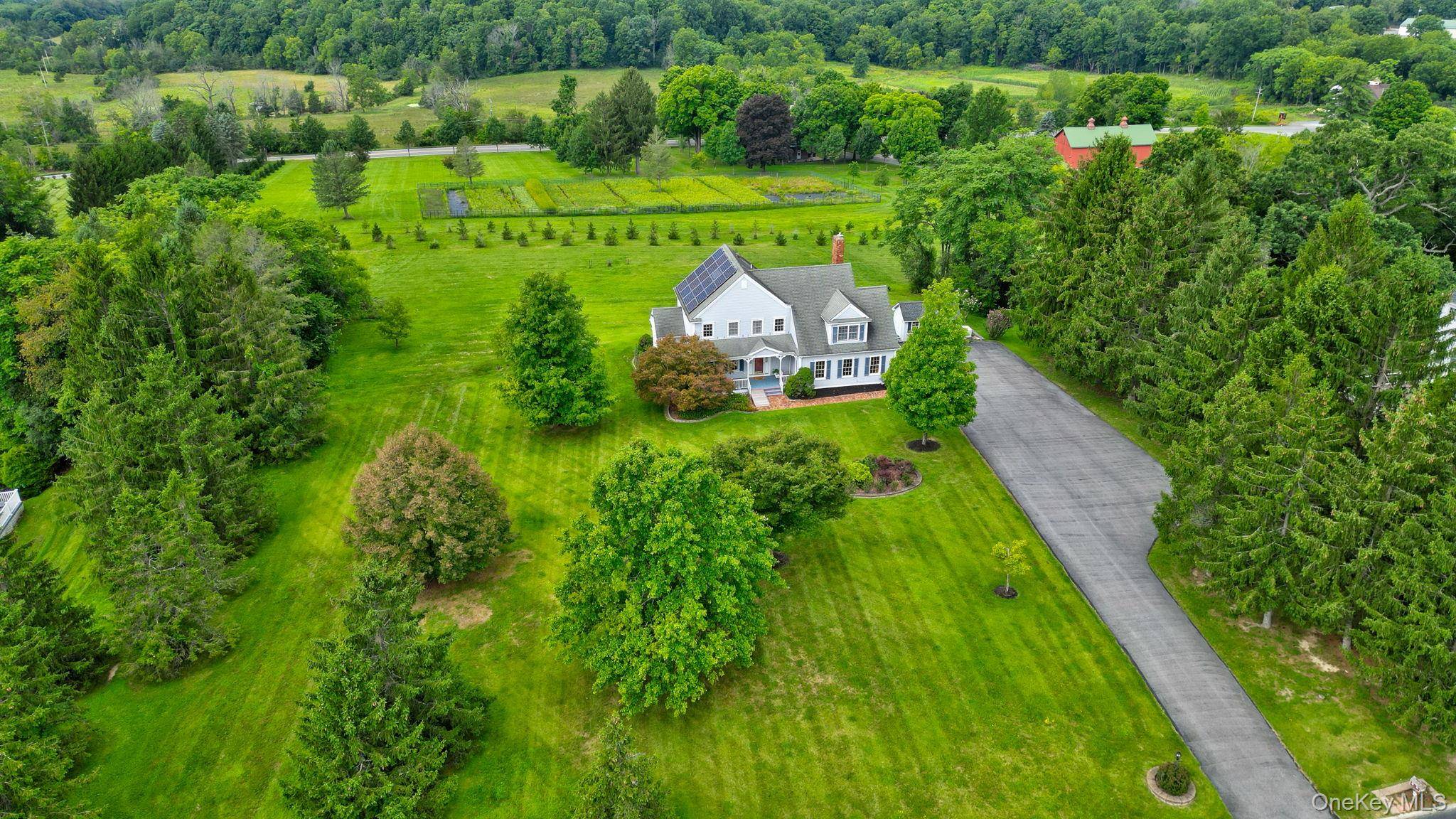 5 Spruce Hill LN, Goshen, NY 10924