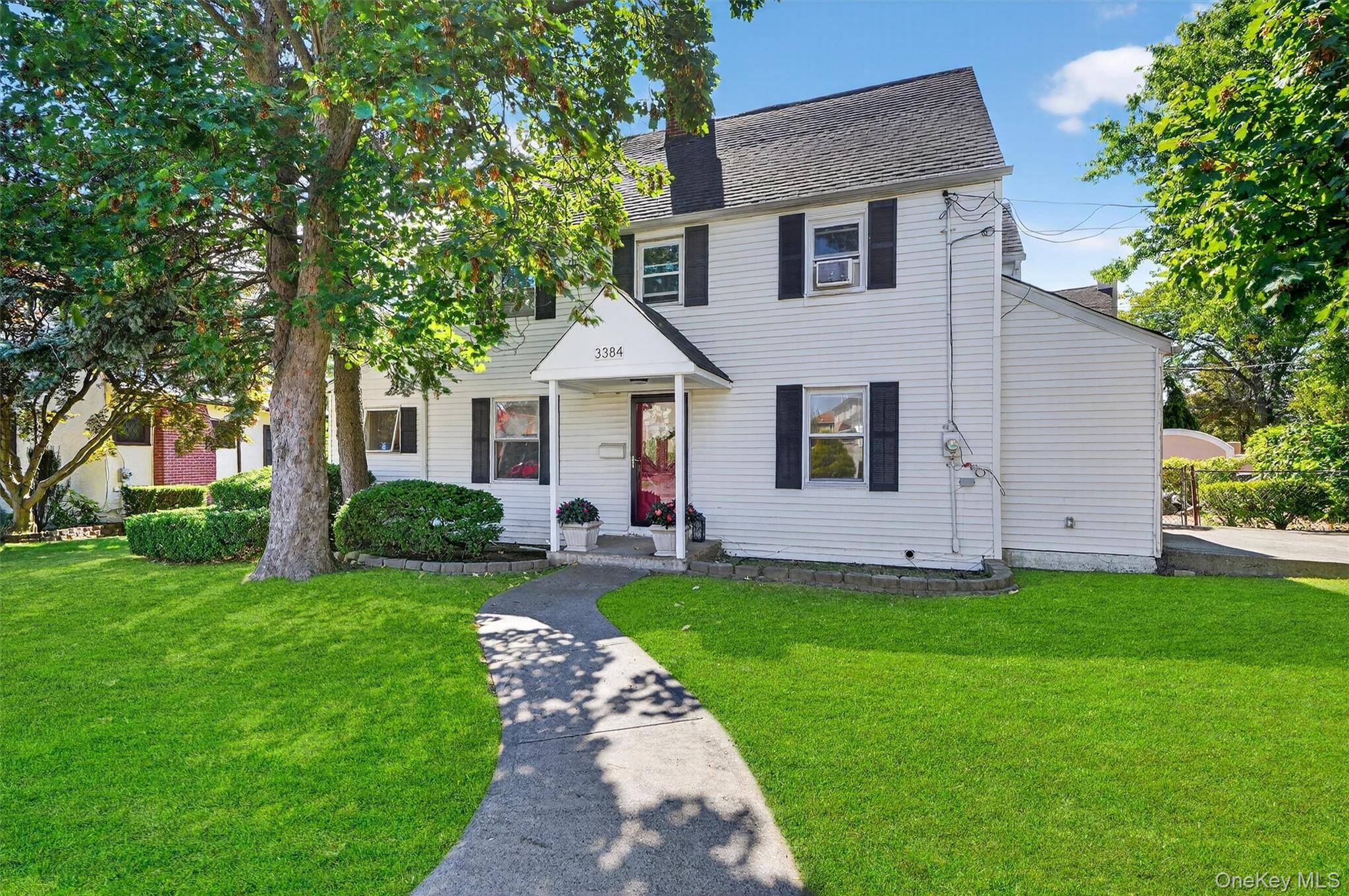 3384 Country Club RD, Bronx, NY 10465