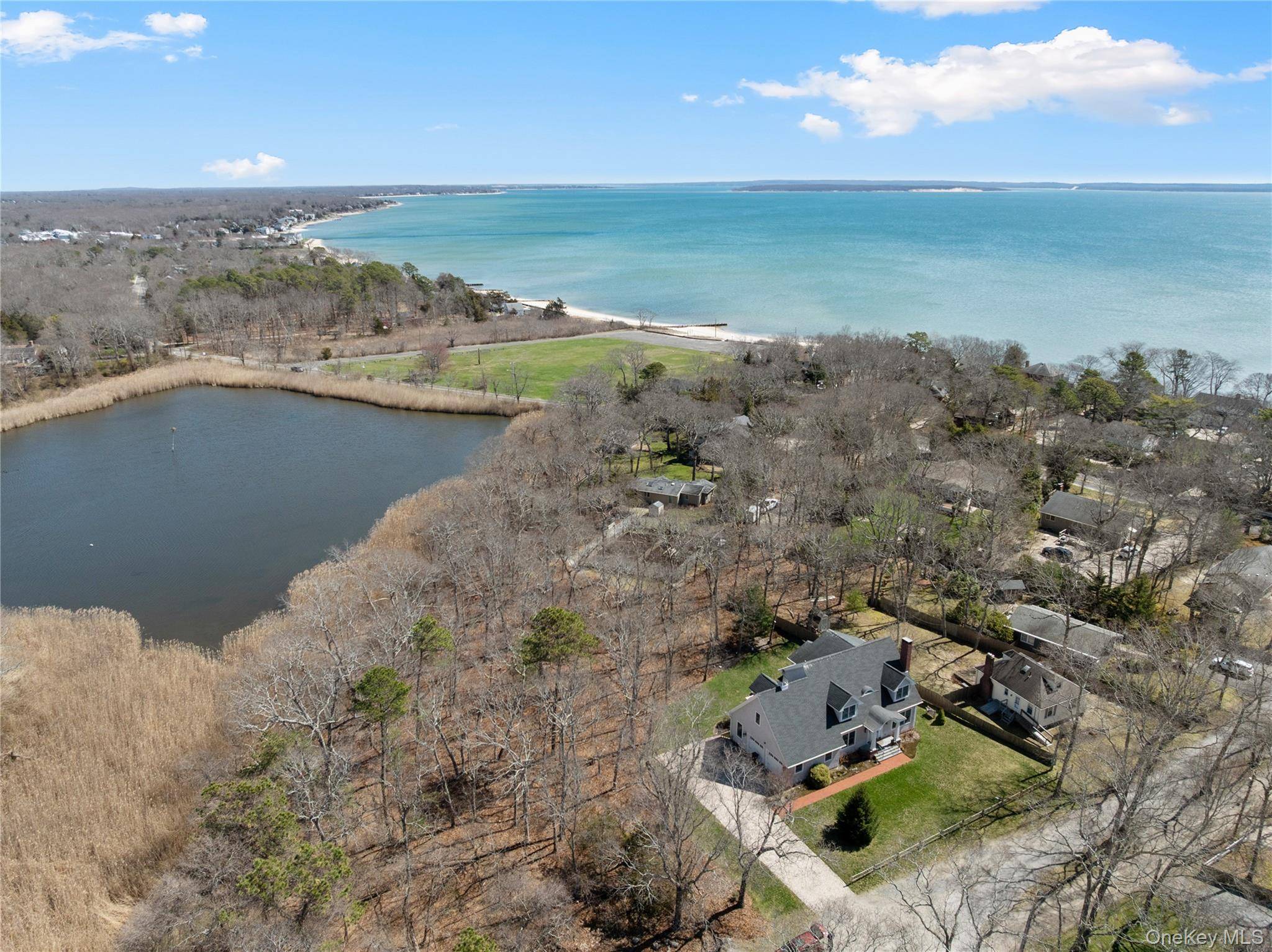 360 Masters RD, Laurel, NY 11948