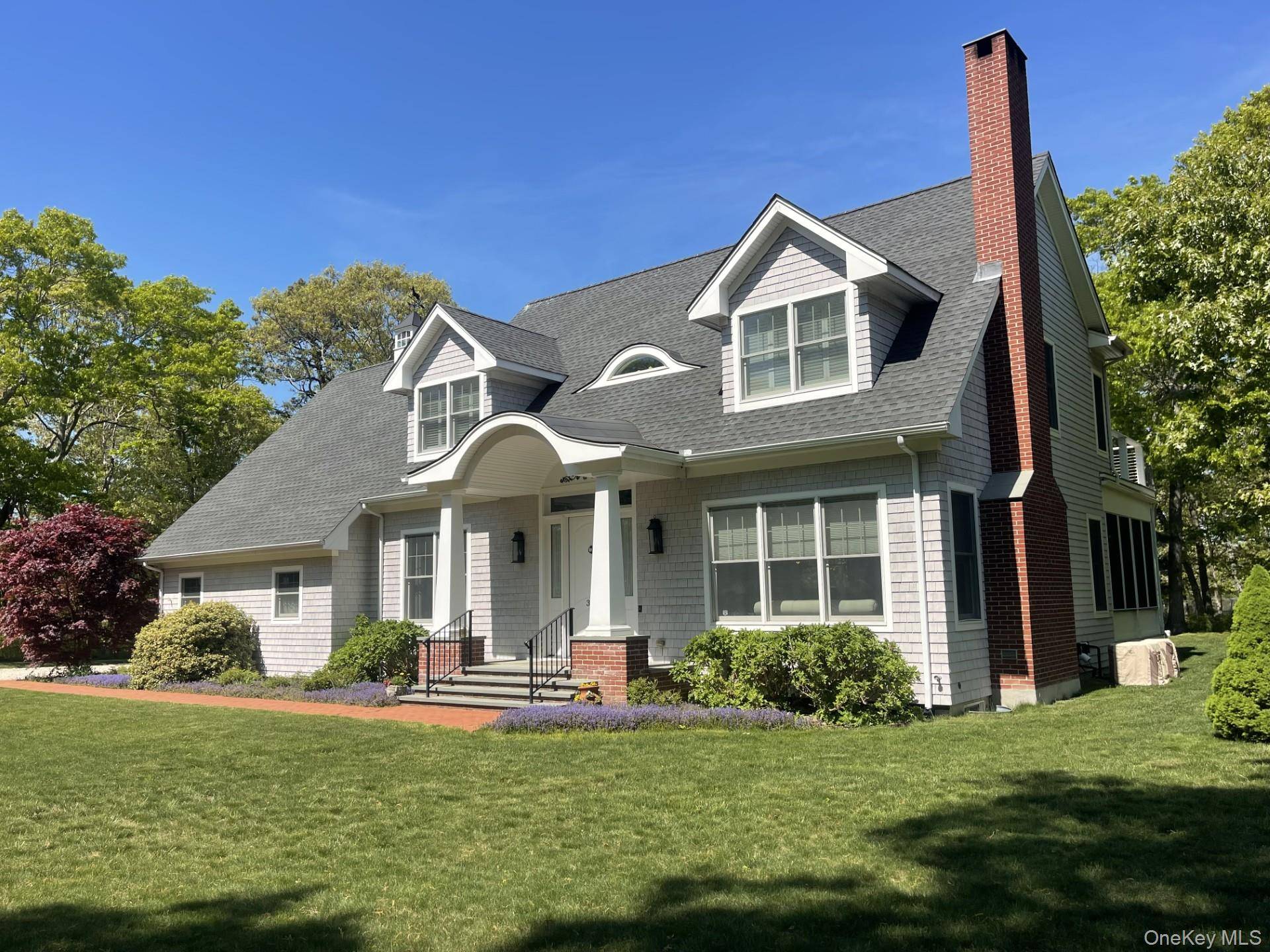 360 Masters RD, Laurel, NY 11948