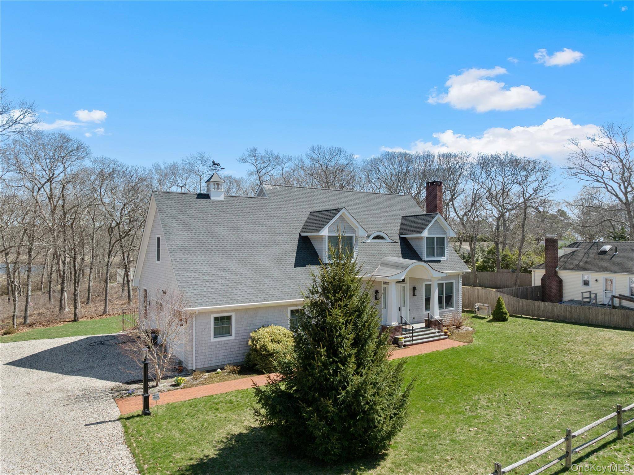 360 Masters RD, Laurel, NY 11948