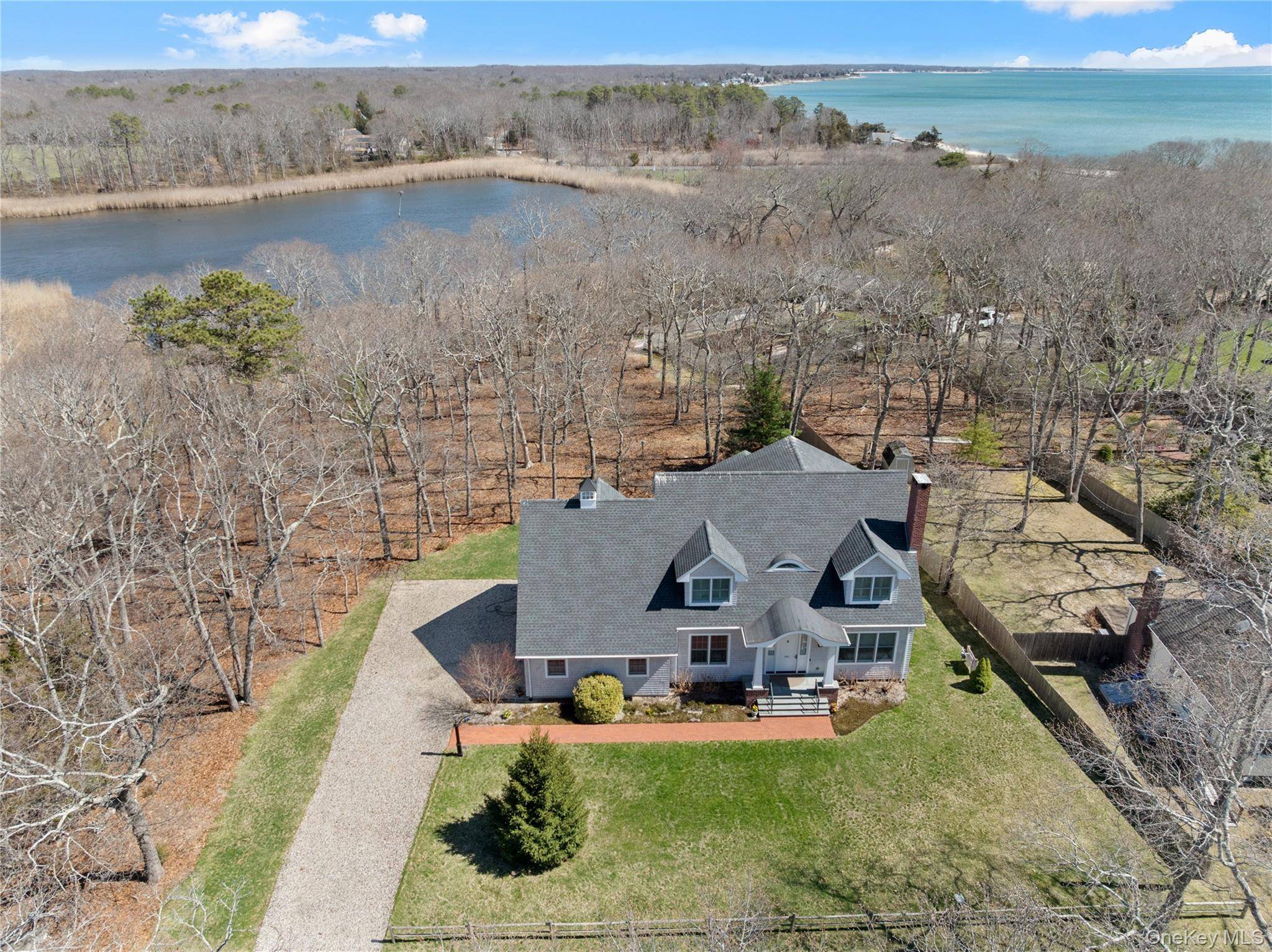 360 Masters RD, Laurel, NY 11948