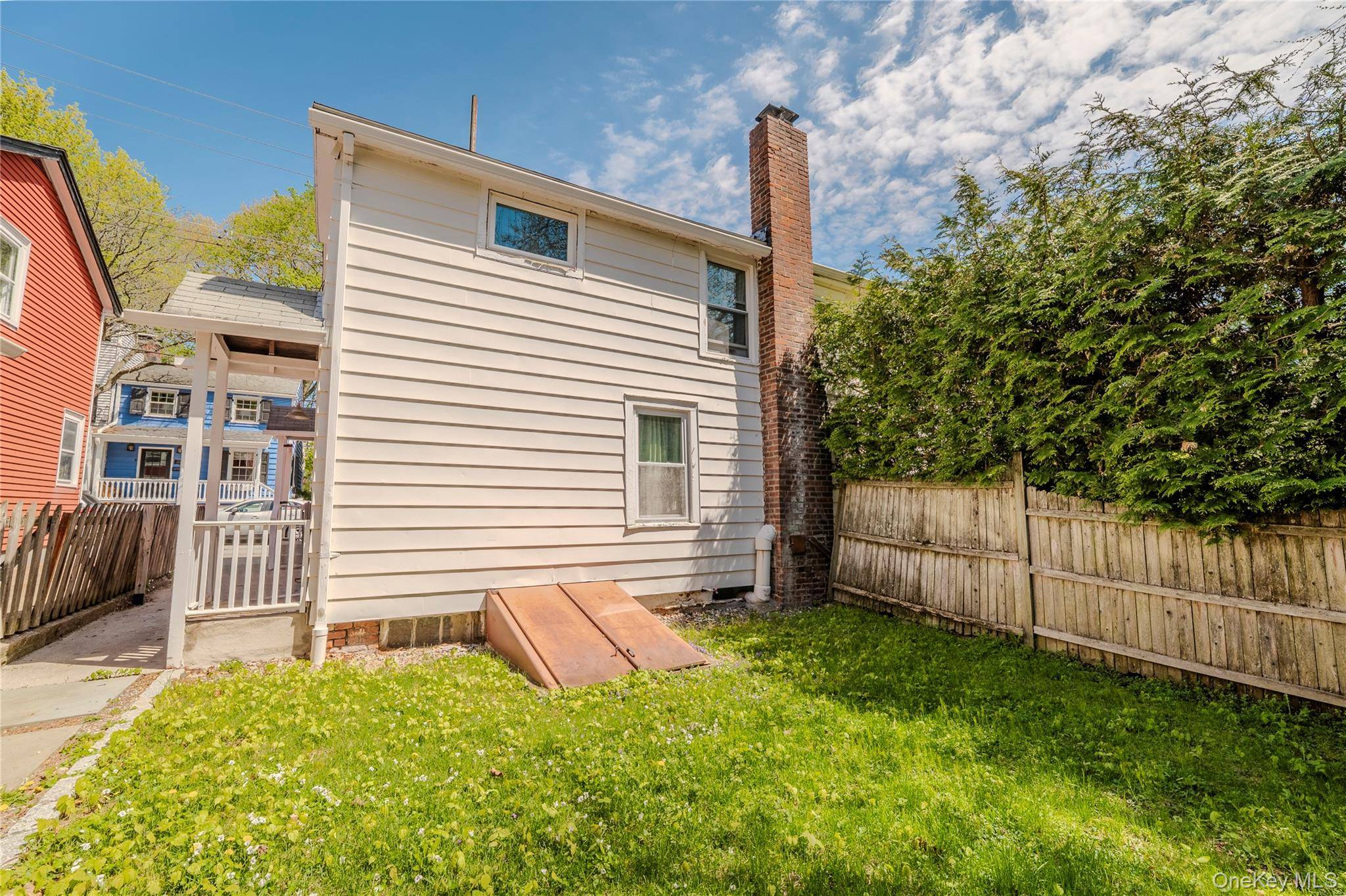 11 Kemble AVE, Cold Spring, NY 10516