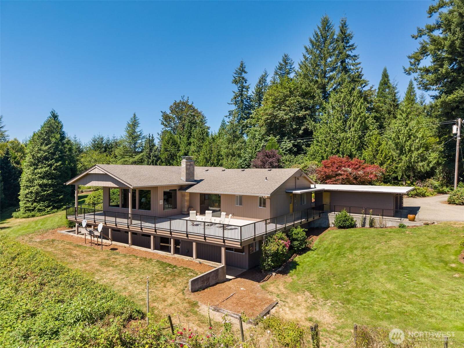 673 Cinebar RD, Cinebar, WA 98533