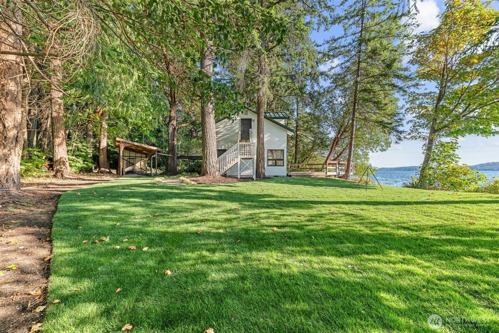 3230 E State Route 302, Belfair, WA 98528