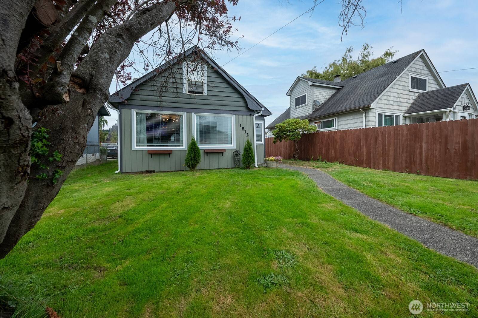 1812 Bay AVE, Aberdeen, WA 98520