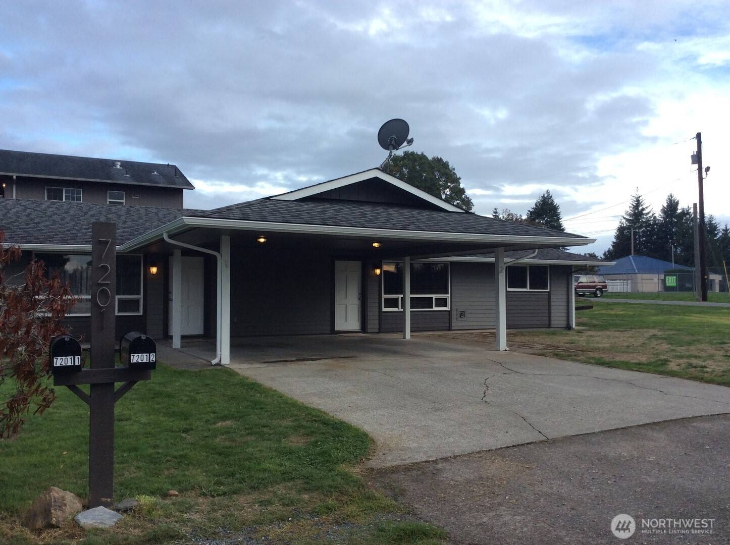 7201 48th DR NE #2, Marysville, WA 98270