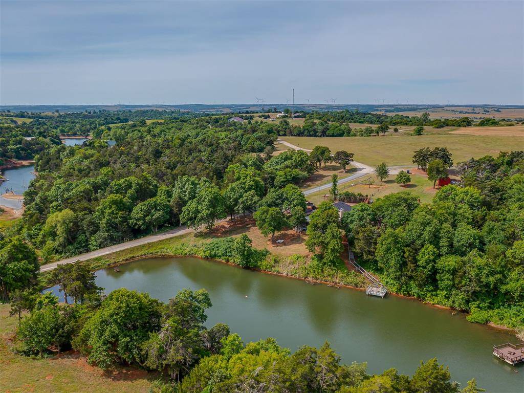 1420 Canyon Lake RD, Calumet, OK 73014