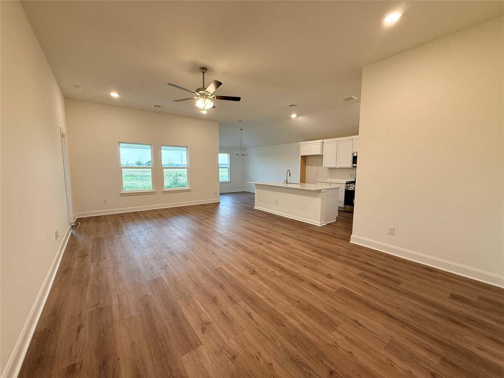 9205 Sweetwater BLVD, Oklahoma City, OK 73160