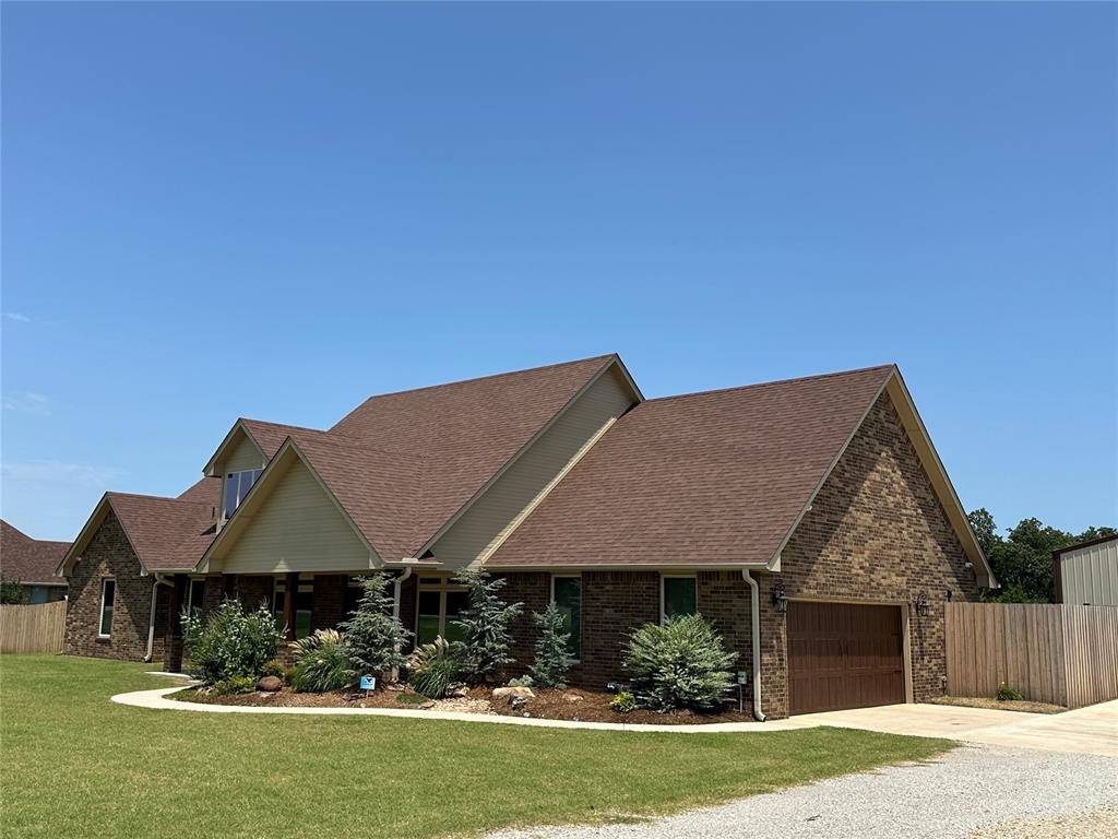 9565 N Bryan RD, Shawnee, OK 74855