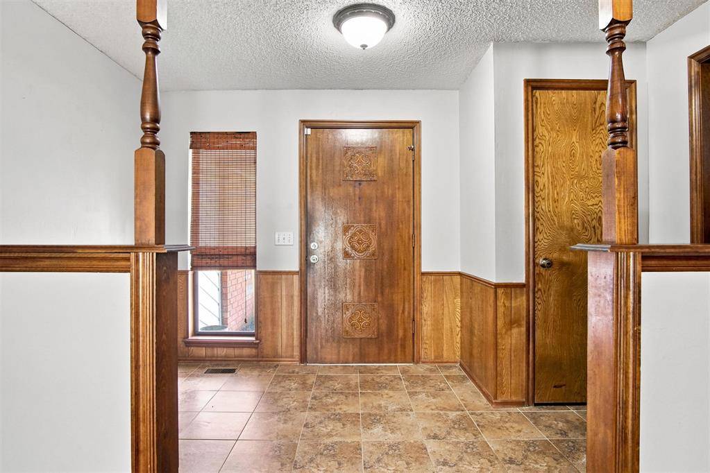 2412 Apple WAY, Edmond, OK 73013