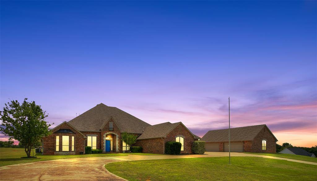 1137 County Street 2958 ST, Tuttle, OK 73089