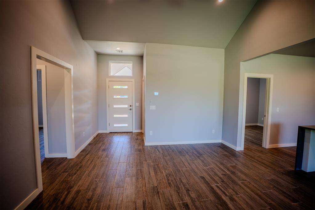 17945 Salem RD, Choctaw, OK 73020