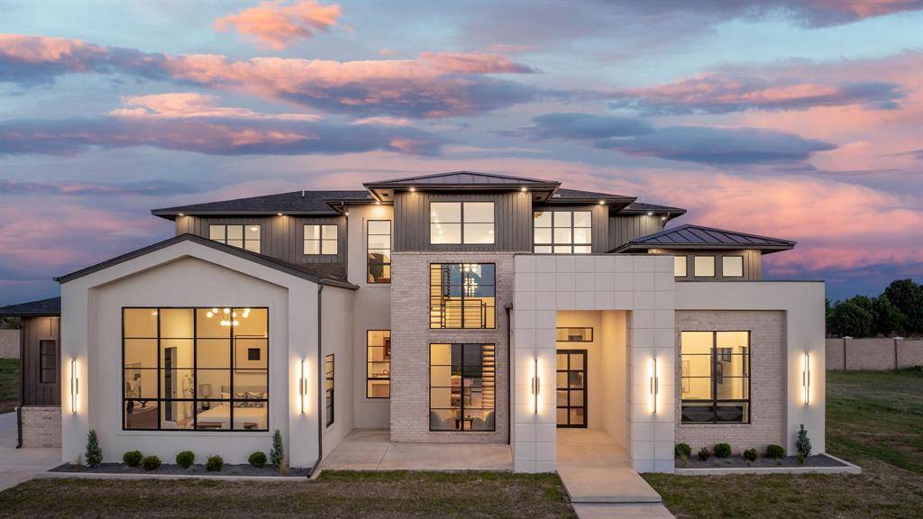 2600 Majestic WAY, Yukon, OK 73099