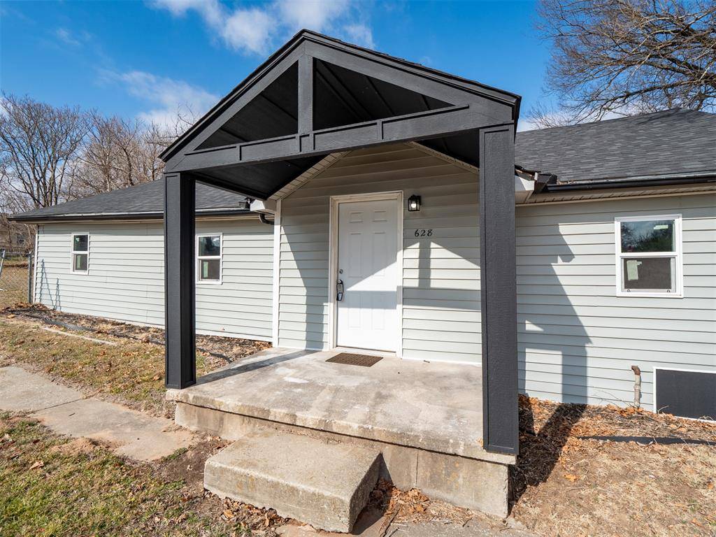 628 S Philadelphia AVE, Shawnee, OK 74801
